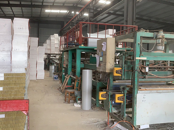 彩鋼板的特性是什么？